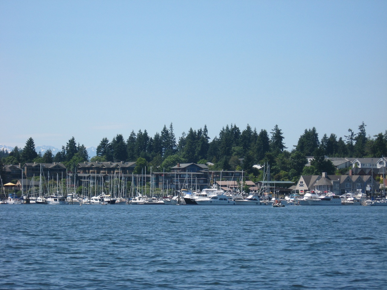 queen_city_yacht_club_4th_July 2011_01.JPG